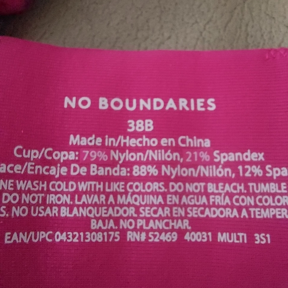 NWOT 38B multicolor underwire adjustable bra, regular or racer back - Picture 10 of 10